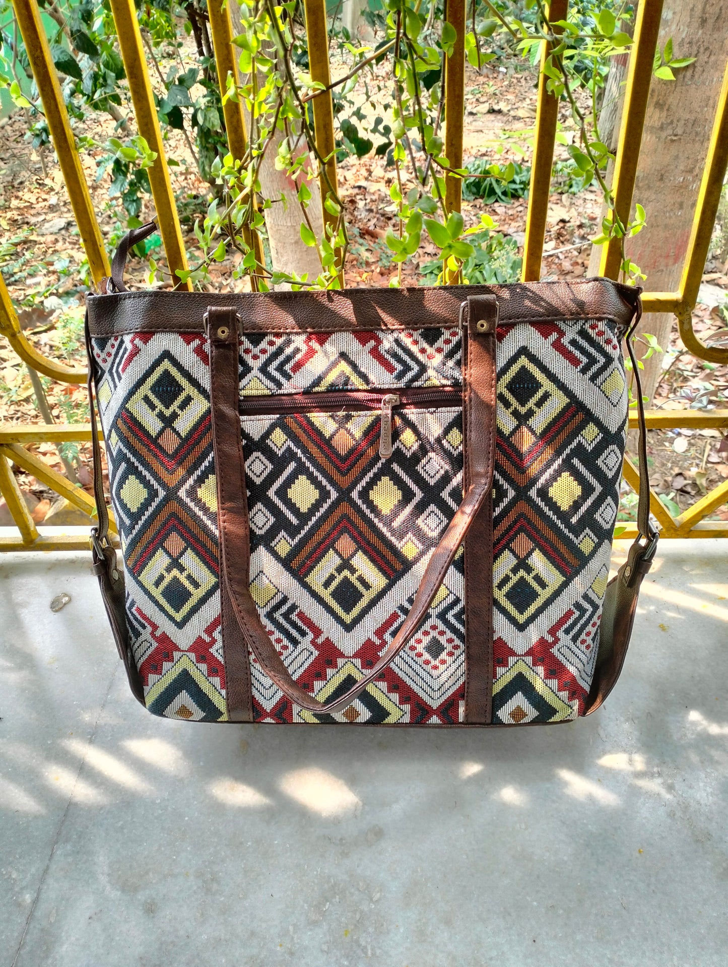 Traditional Shantiniketan Shoulder Bag for Women – Large, Spacious & Handcrafted with Ethnic Charm