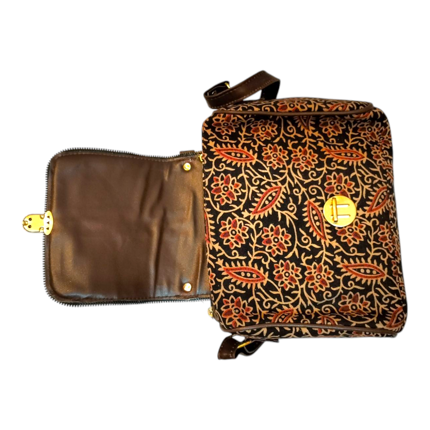 Shantiniketan Traditional Sling Bag – Handcrafted Ethnic Bag for Women
