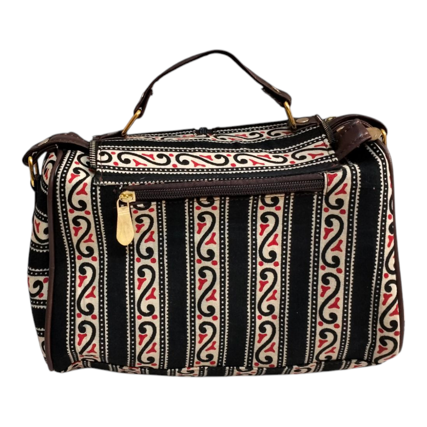 Traditional Shantiniketan Sling Bag for Women Handcrafted Elegance