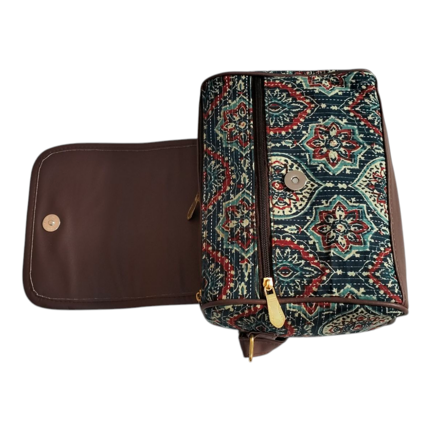 Traditional Shantiniketan Sling Bag for Women Handcrafted Elegance