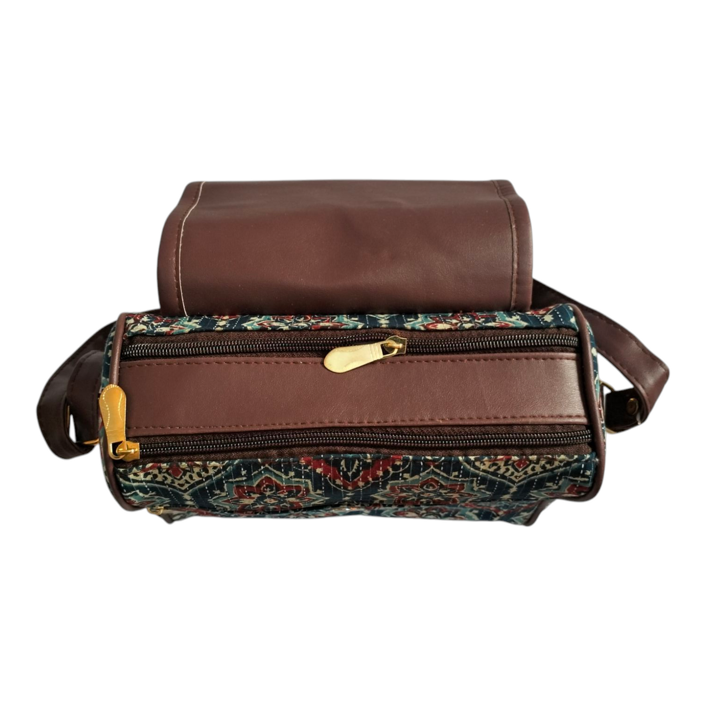 Traditional Shantiniketan Sling Bag for Women Handcrafted Elegance