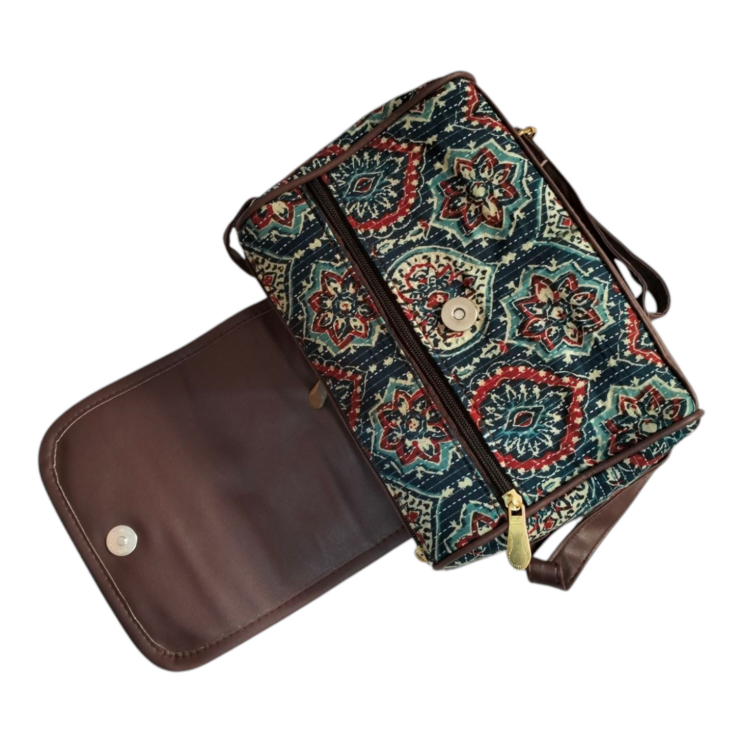 Traditional Shantiniketan Sling Bag for Women Handcrafted Elegance