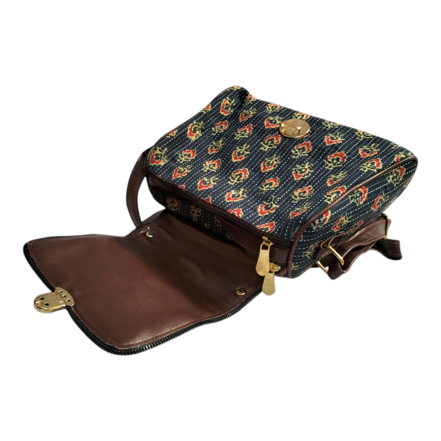 Traditional Shantiniketan Sling Bag for Women Handcrafted Elegance