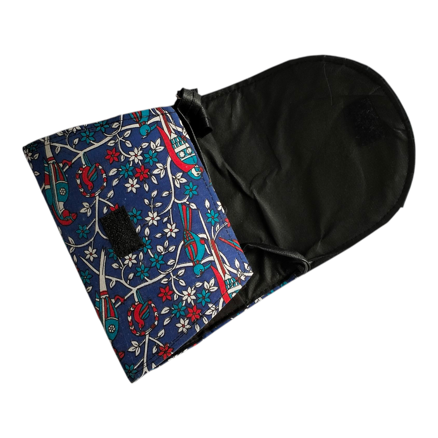 Shantiniketan Handicraft Sling Bag - A Piece of Indian Heritage