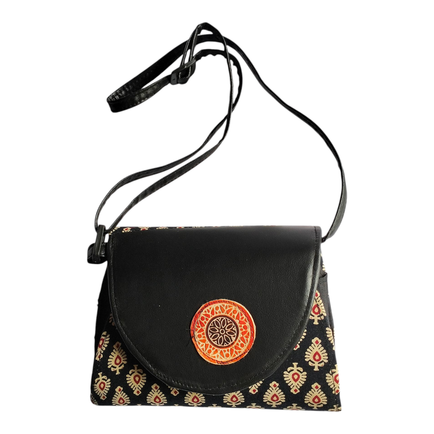Shantiniketan Handicraft Sling Bag - A Piece of Indian Heritage