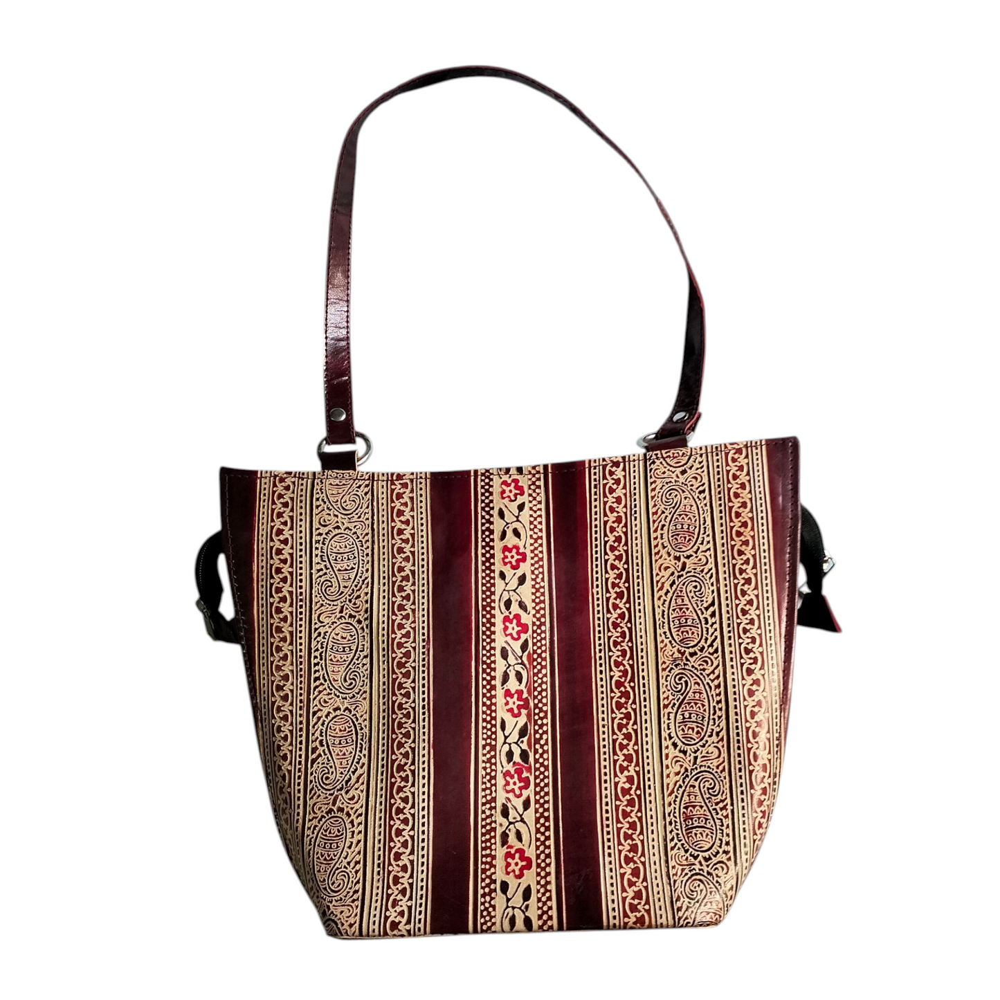 Traditional Shantiniketan Handbag – Handcrafted Ethnic Art from Bengal