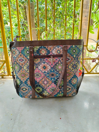 Traditional Shantiniketan Shoulder Bag for Women – Large, Spacious & Handcrafted with Ethnic Charm