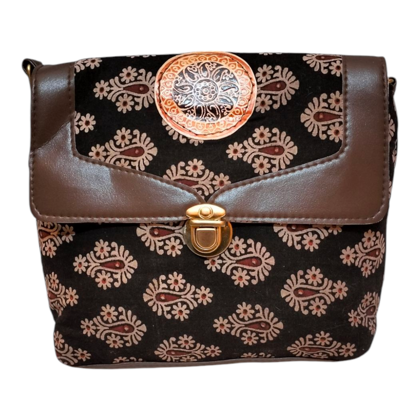 Shantiniketan Traditional Sling Bag – Handcrafted Ethnic Bag for Women