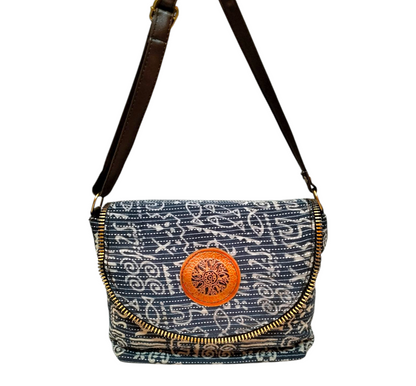 Shantiniketan Traditional Sling Bag – Handcrafted Ethnic Bag for Women